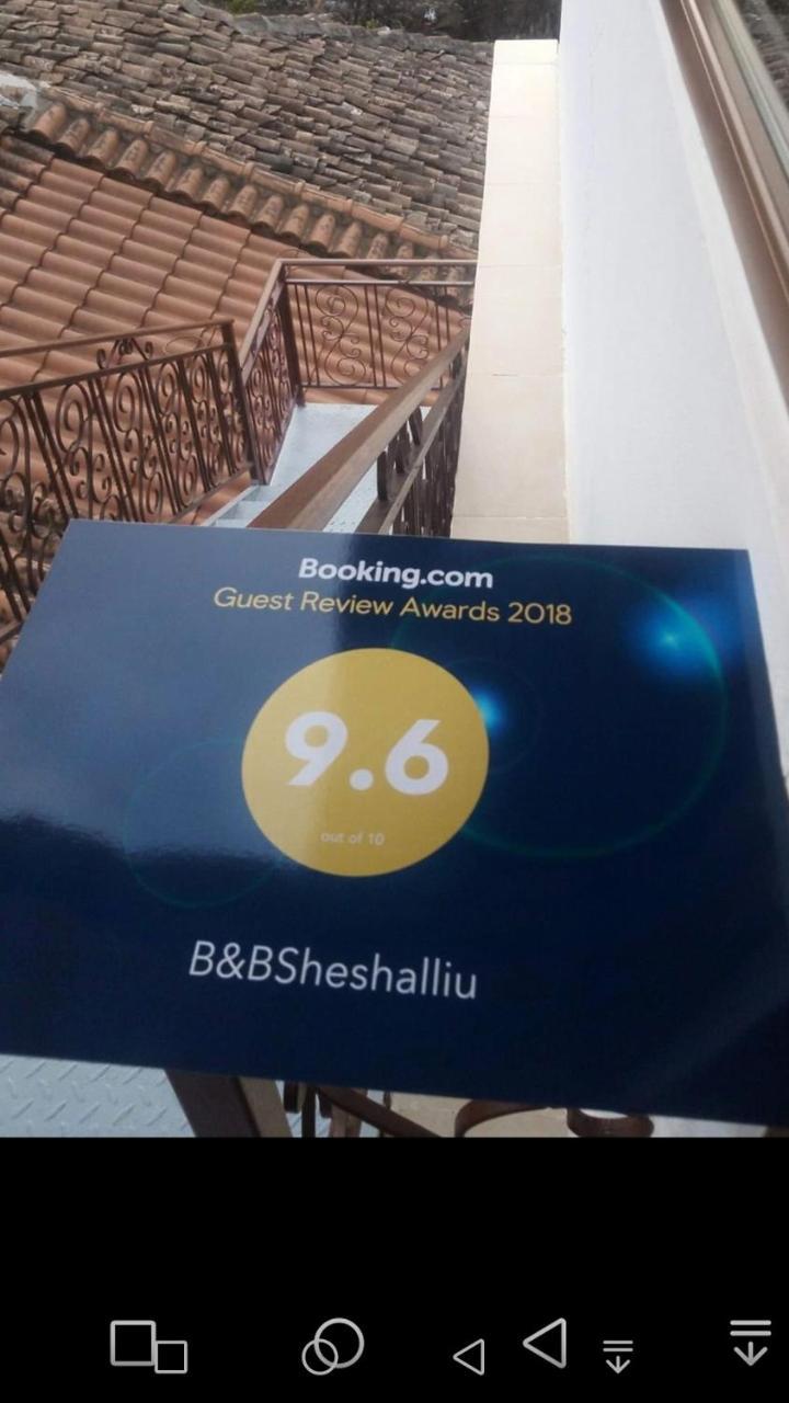 B&Bsheshalliu Берат Екстериор снимка